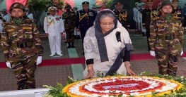 বঙ্গবন্ধুর সমাধিতে শ্রদ্ধা জানালেন প্রধানমন্ত্রী